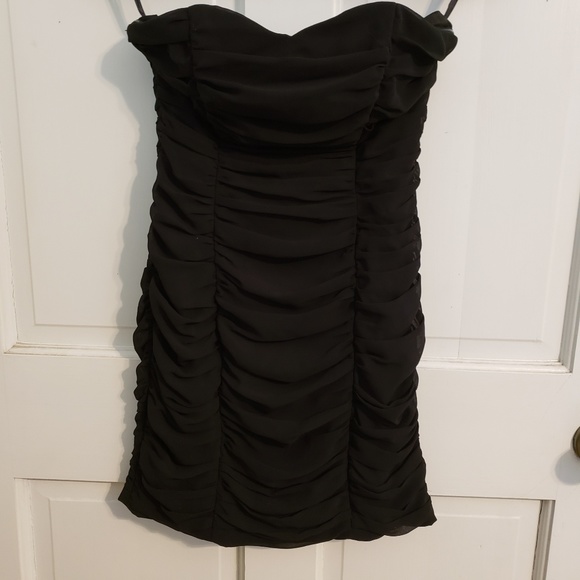 H\u0026M | Dresses | Hm Black Ruched Dress 